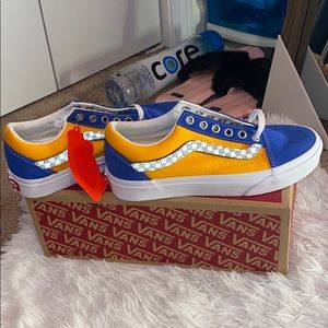 Brand new never worn Vans